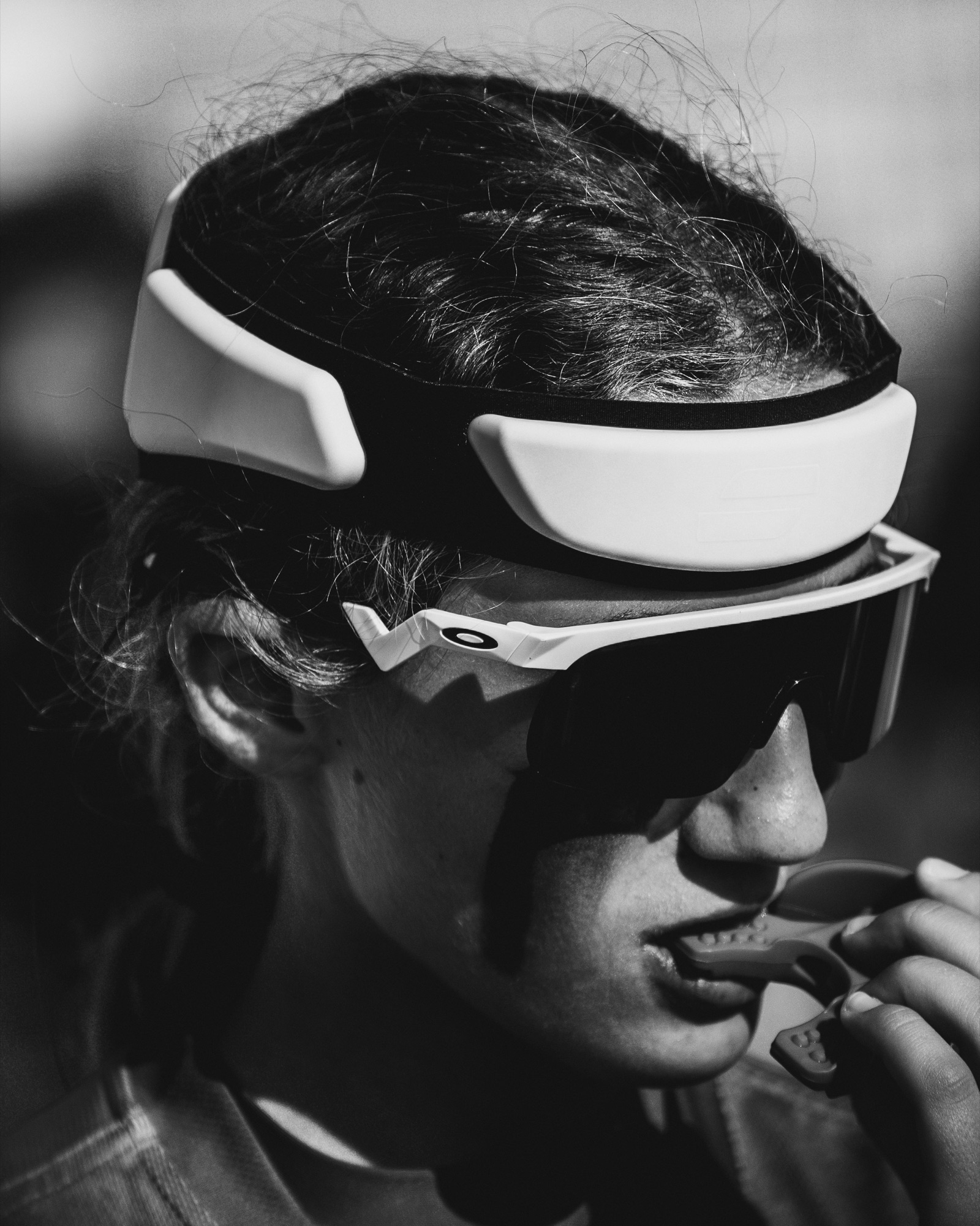 Oakley visor B&W
